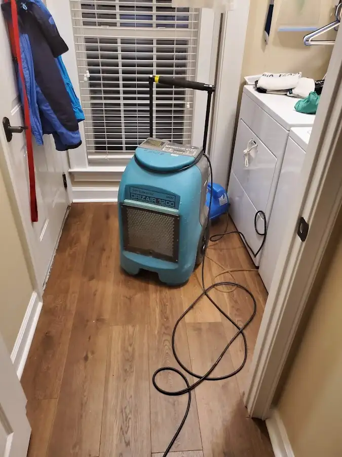 Commercial dehumidifier deployed for Flood Damage Cleanup in Crestwood